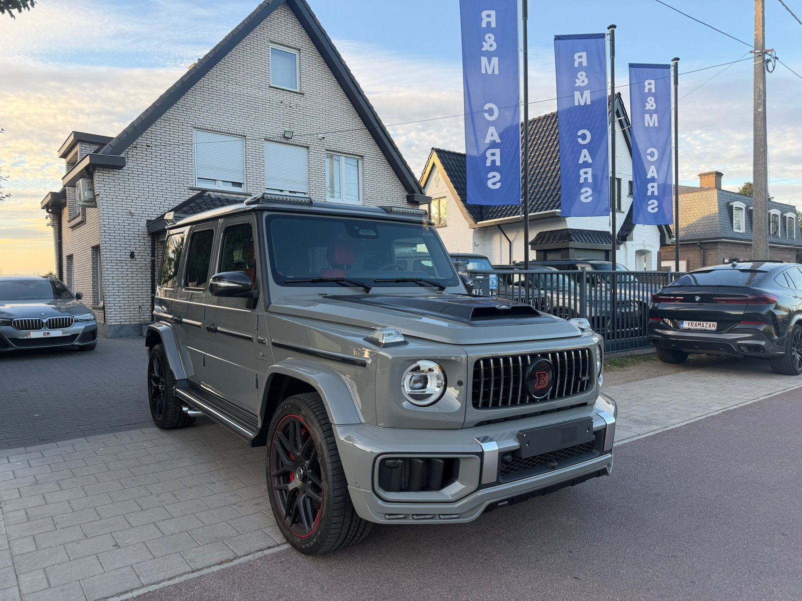 Mercedes G63 AMG Brabus Exclusive 2026 0111km New Condition, Auto's, Automaat, Dealer onderhouden, Startonderbreker, Euro 6