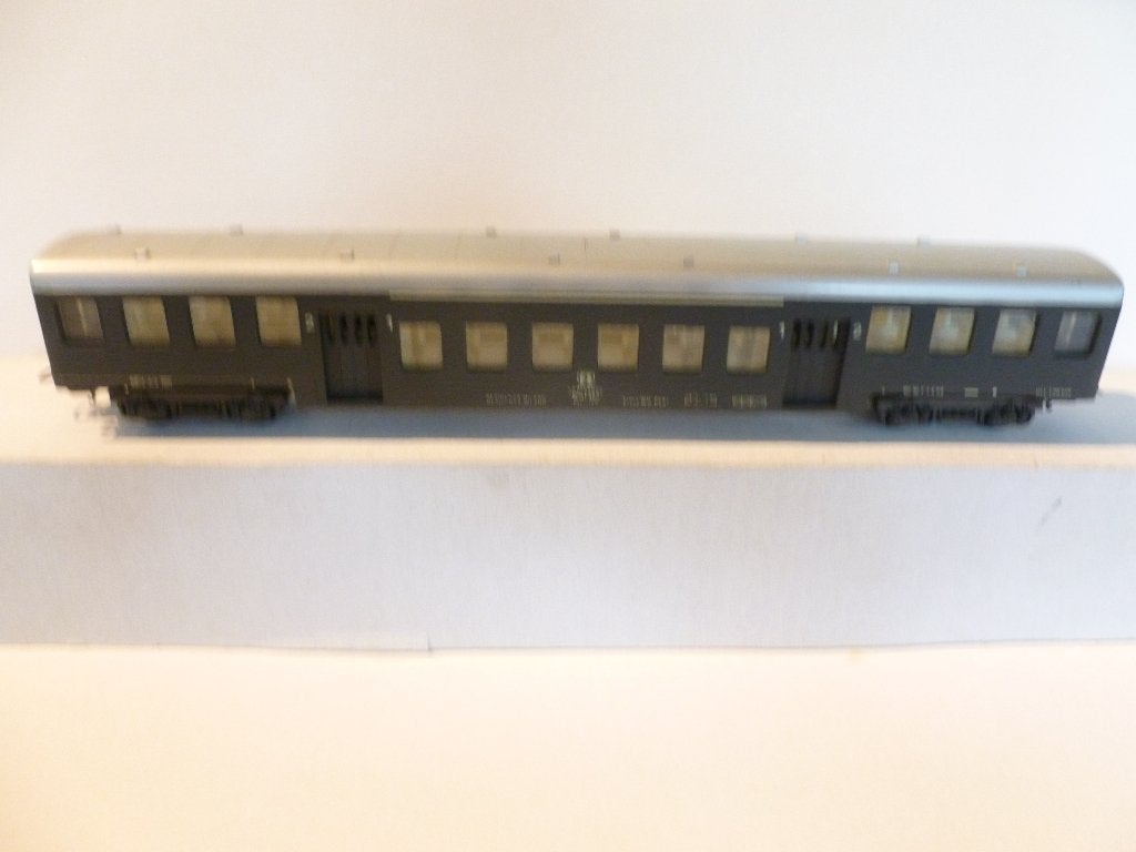 TRAINS HO, Enlèvement ou Envoi, Wagon, Comme neuf, Courant continu