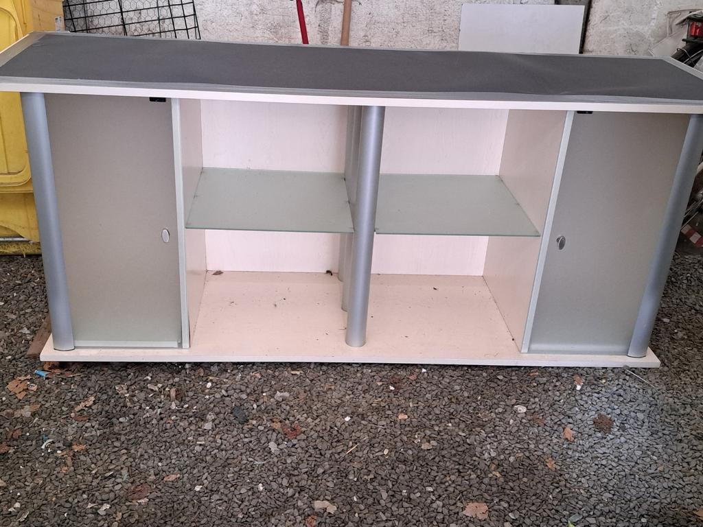 Gratis aquarium kast, Ophalen
