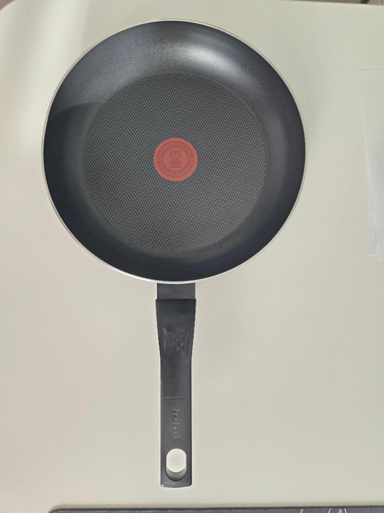 Tefal pan 25 cm in perfecte staat., Ophalen