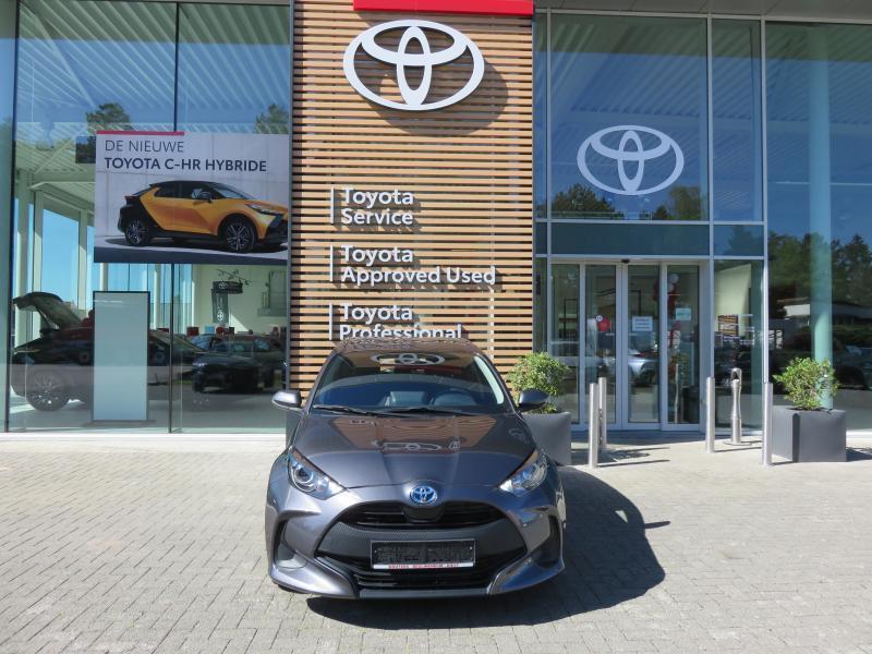 Toyota Yaris 1.5 Hybr. Dynamic, Automaat, Euro 6, 1490 cc, Hybride Elektrisch/Benzine