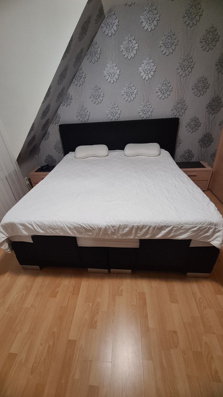 Sommier électrique avec télécommande 180x200, Maison & Meubles, Stoffen, Comme neuf, Enlèvement, 180 cm
