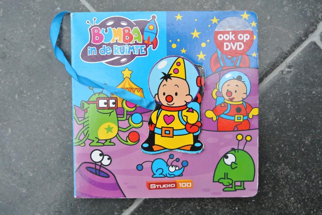 Bumba in de ruimte, Ophalen of Verzenden