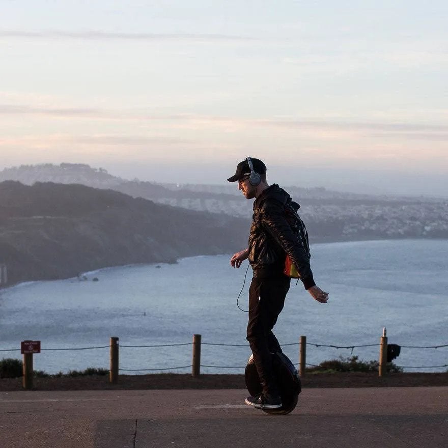 Monocycle électrique InMotion V8F (EUC), Vélos & Vélomoteurs, Trottinettes, Enlèvement, Comme neuf