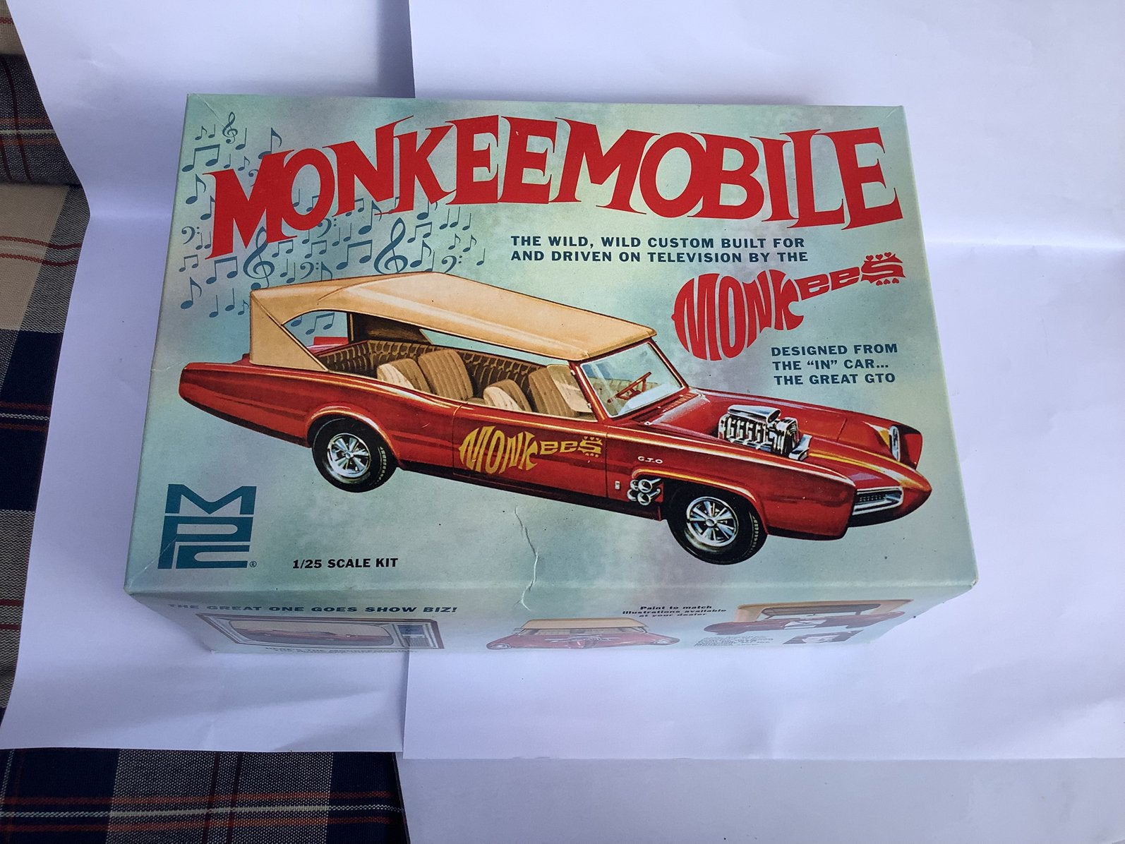 Schaalmodel kit MPC Monkeemobile TV Car op schaal 1:25, Ophalen of Verzenden, Zo goed als nieuw, Auto