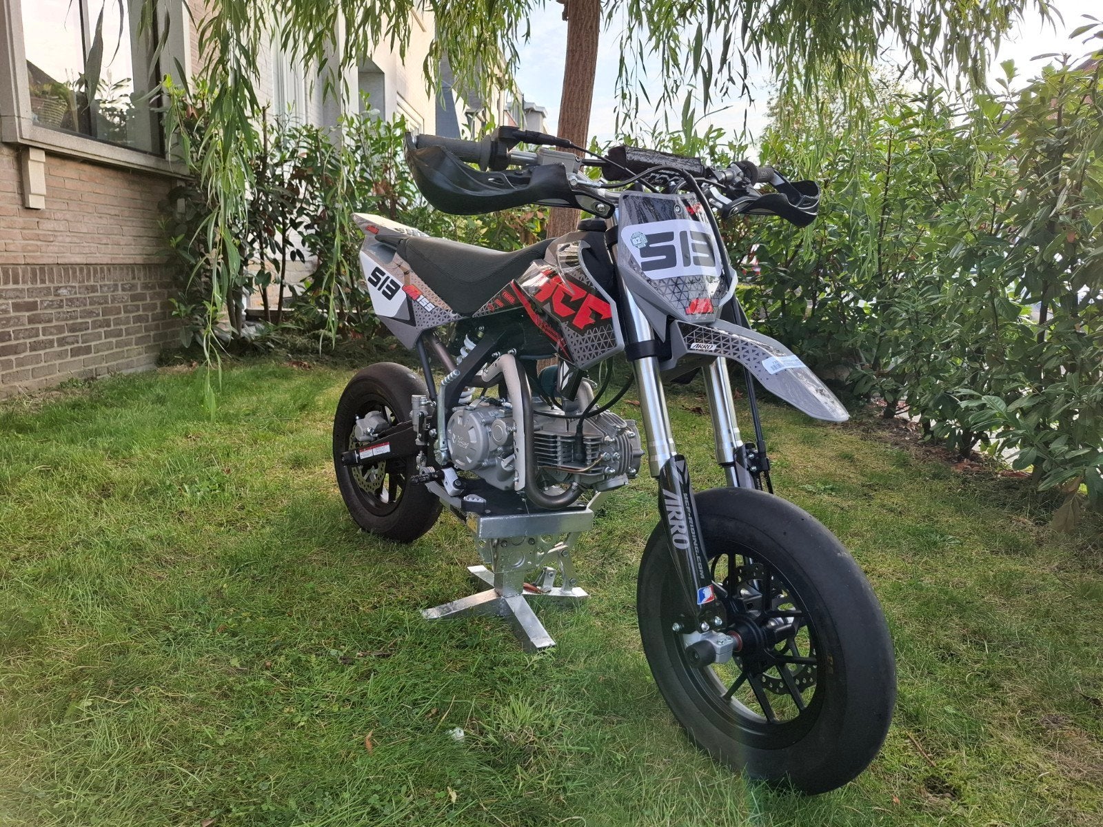 YCF 155 SM - 2025, Ophalen, Zo goed als nieuw, 155 cc, 4 versnellingen