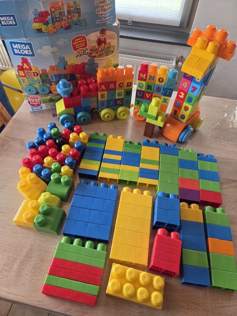 Lot Mega Bloks, Enfants & Bébés, Jouets | Blocs de construction, Enlèvement ou Envoi, Utilisé, Megabloks