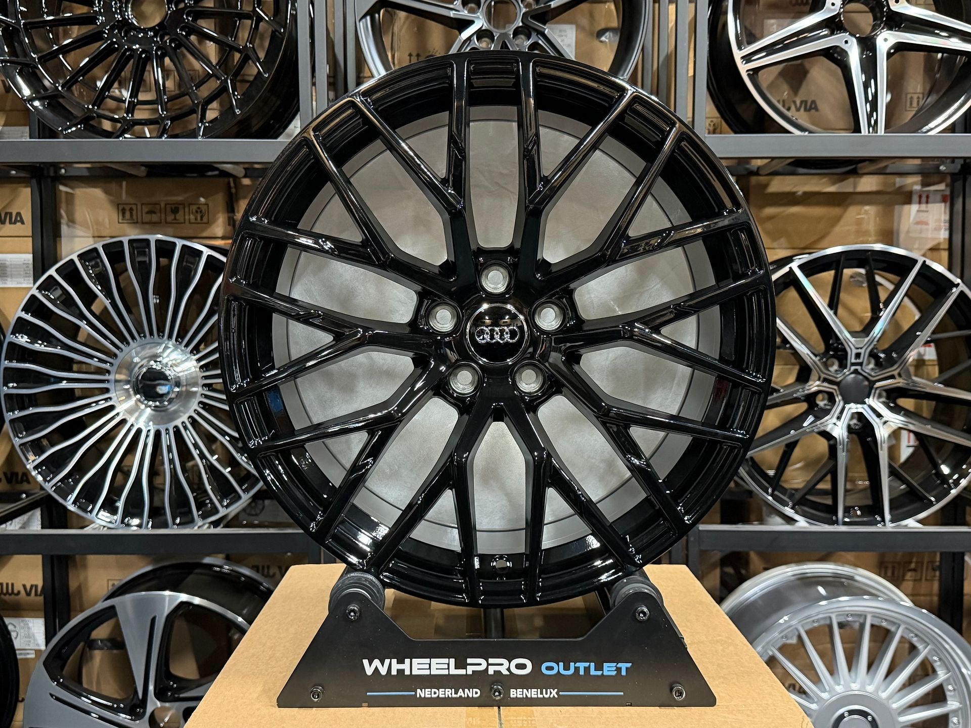 19 inch Audi RS R8 look velgen A3 S3 RS3 A4 Q3 Q5Volkswagen, Neuf, Véhicule de tourisme, -, -