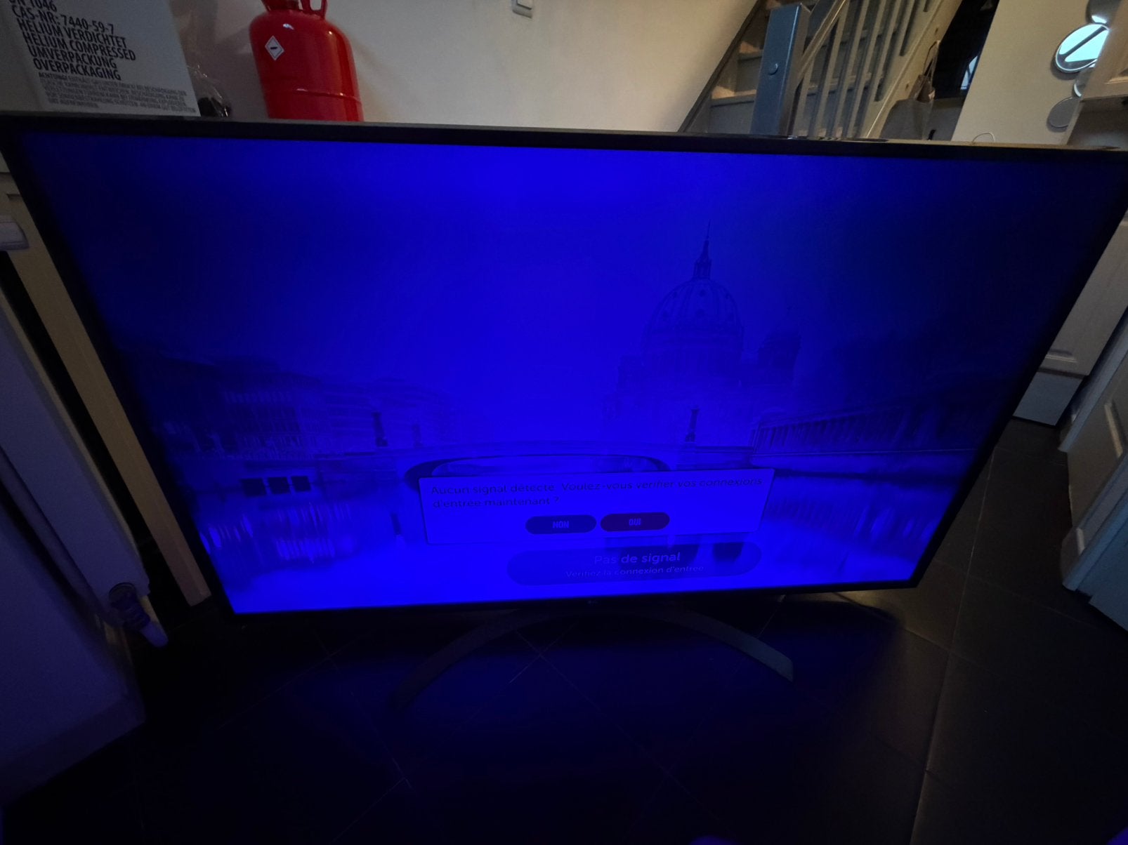 Tv LG a vendre petit probleme led, Audio, Tv en Foto, Televisies, Ophalen, Zo goed als nieuw, LED, LG