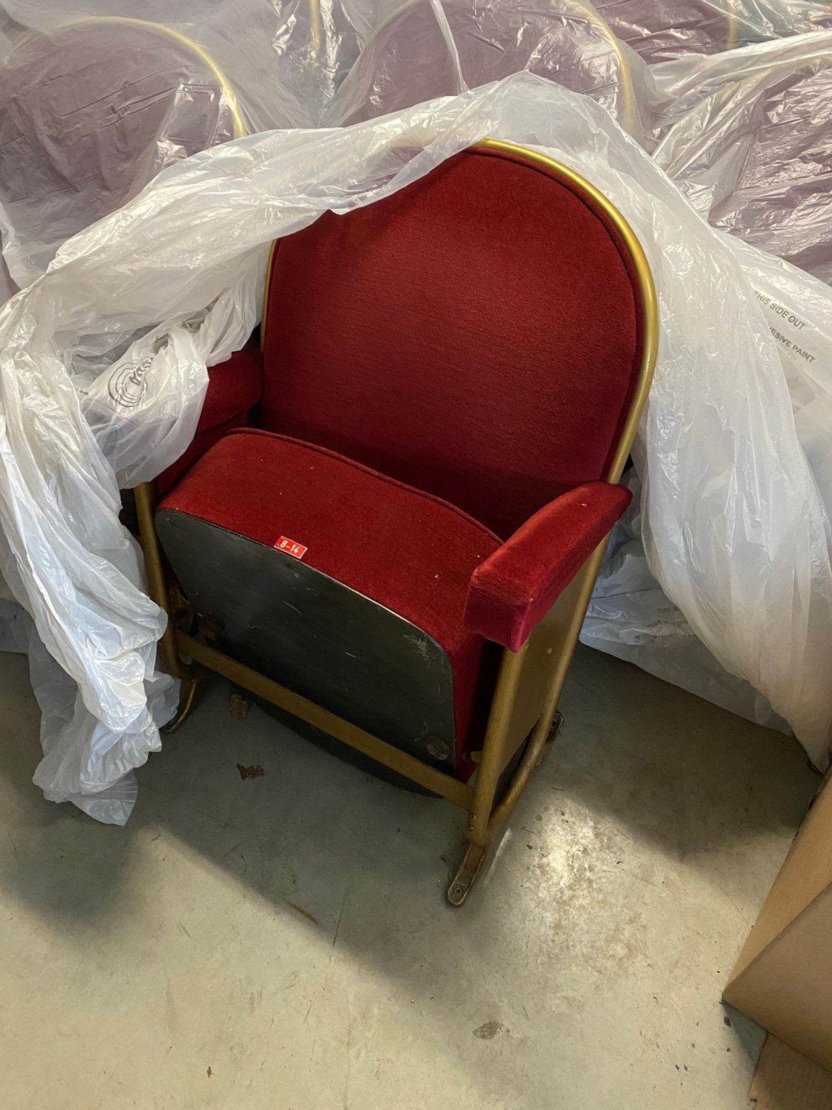10 Audenthieke Theater Stoelen Zeemanstheater, Ophalen