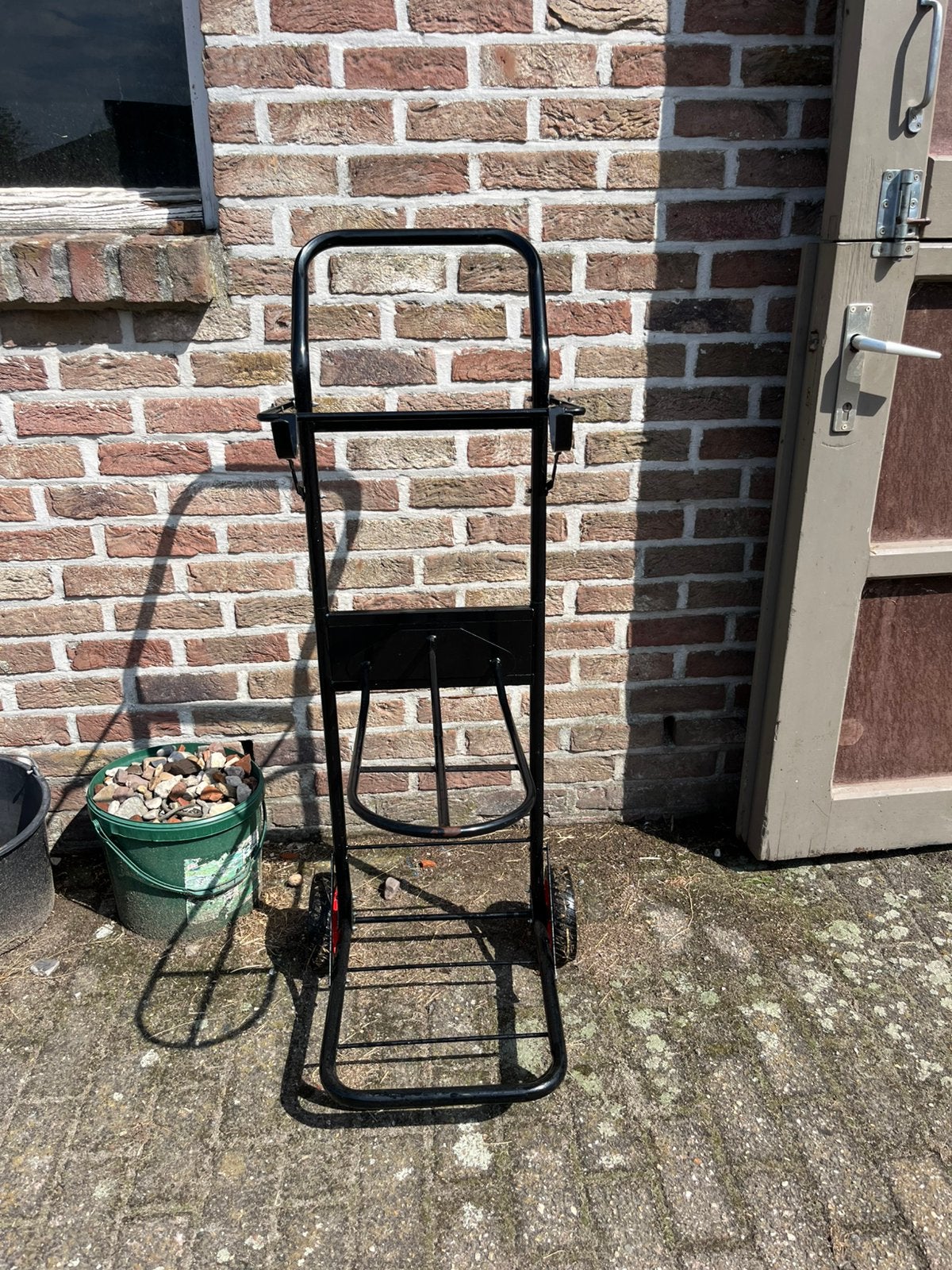 Zadelkar, Ophalen, Zo goed als nieuw