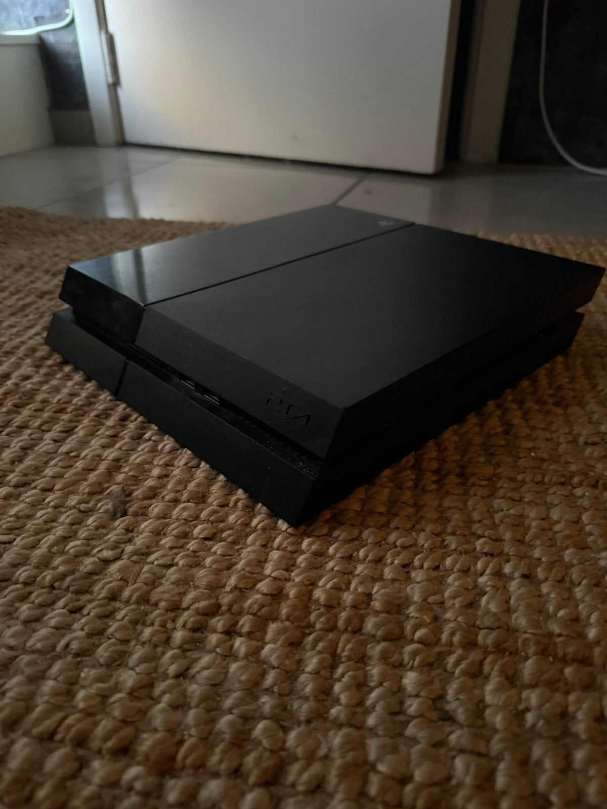 Te koop: PlayStation 4 – in goede staat en volledig klaar, Games en Spelcomputers, Spelcomputers | Sony PlayStation 4, Ophalen