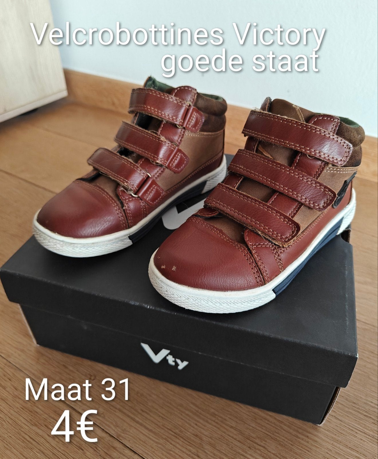 Velcro schoenen jongen - merk Victory - maat 31 goede staat, Kinderen en Baby's, Gebruikt, Schoenen, Ophalen of Verzenden, Victory