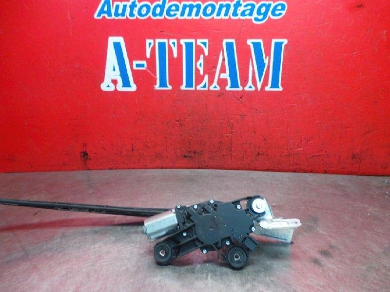 MOTEUR ESSUIE-GLACE ARRIÈRE 3 Sport (BK) (|0390201588|), Robert Bosch AG, Mazda, Utilisé, Robert-Bosch-Allee 1
74232  Abstatt, DE