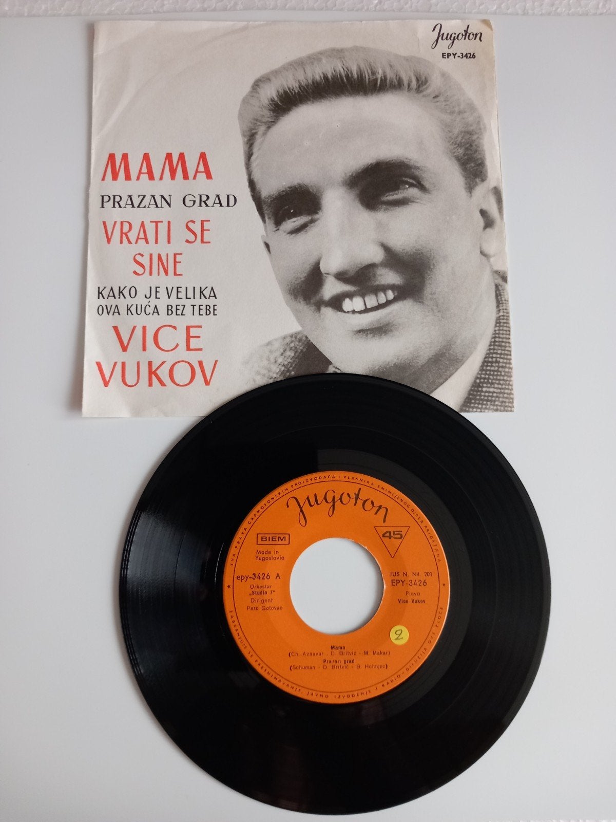 VICE VUKOV. PRAZAN GRAD ( LA VILLE TRISTE)  45T, Enlèvement ou Envoi