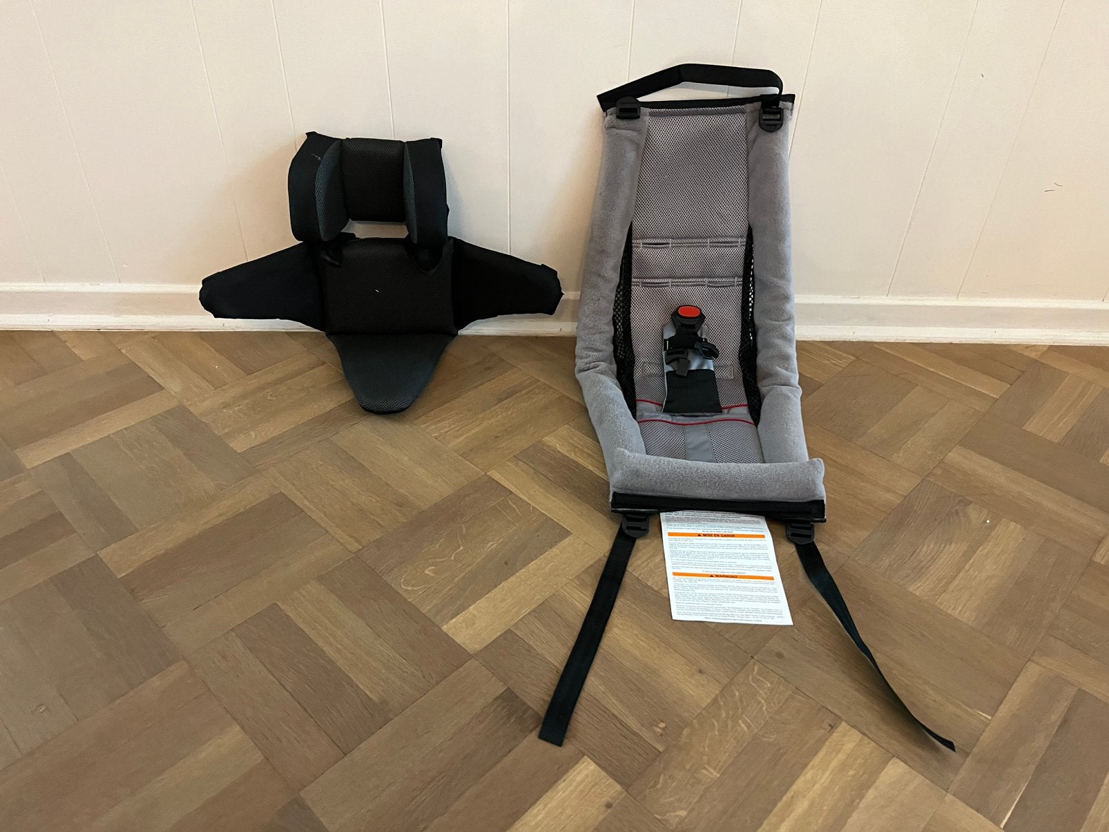 Thule fietskar - infant sling & supporter, Ophalen, Zo goed als nieuw