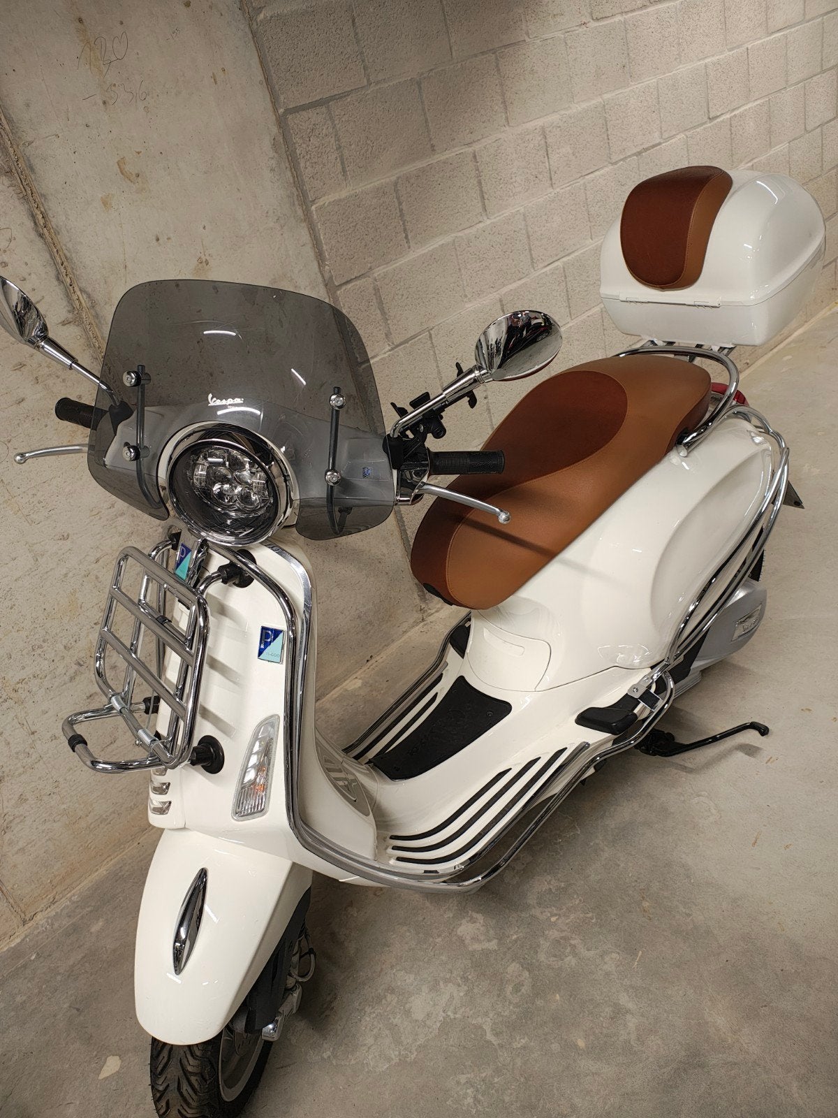 Vespa 125cc, Ophalen, 125 cc, Zo goed als nieuw