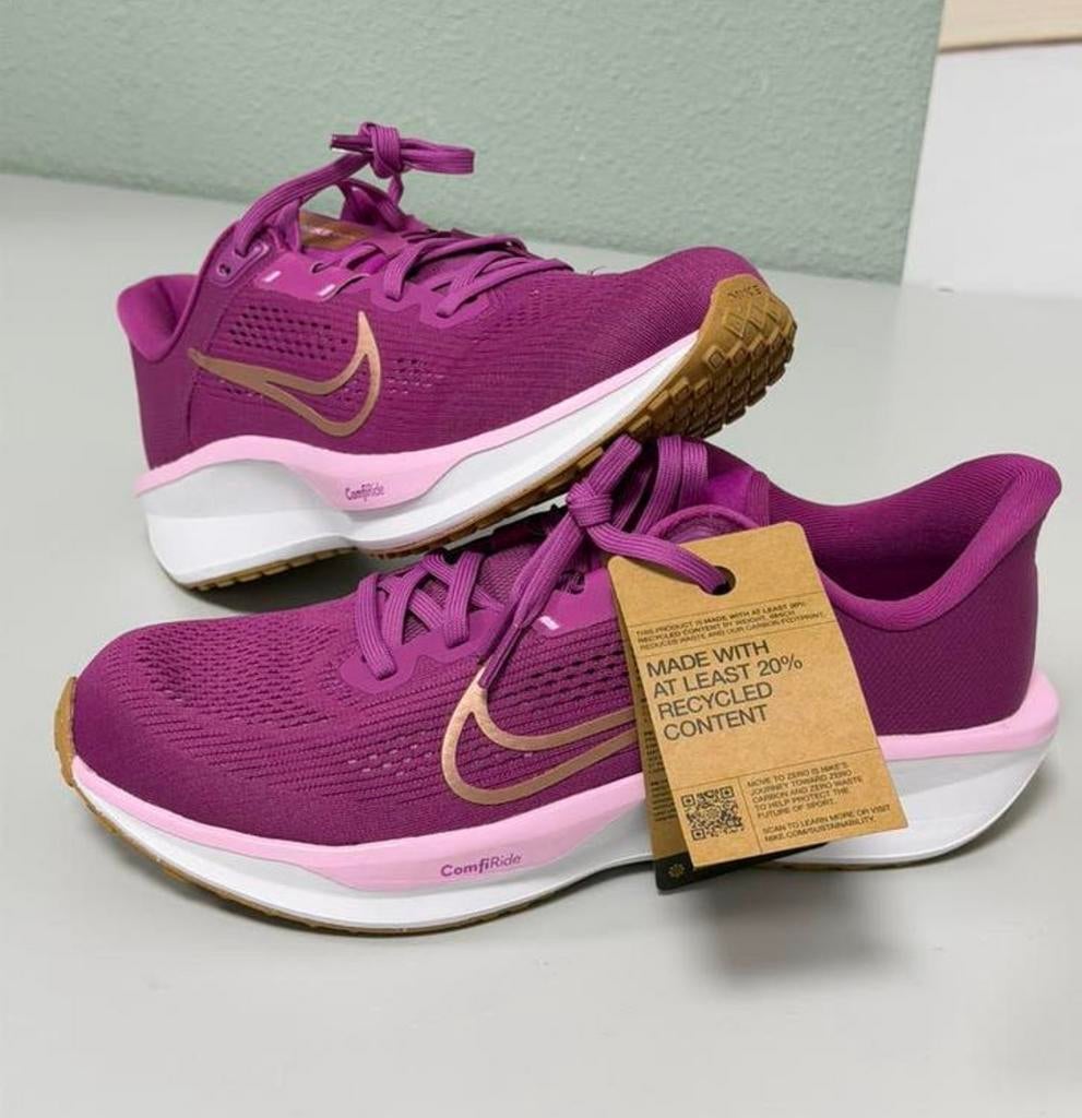 Chaussures course Nike Quest 6 Hot Fuchsia 42.5 NEW femmes, Sports & Fitness, Course, Jogging & Athlétisme, Neuf, Course à pied