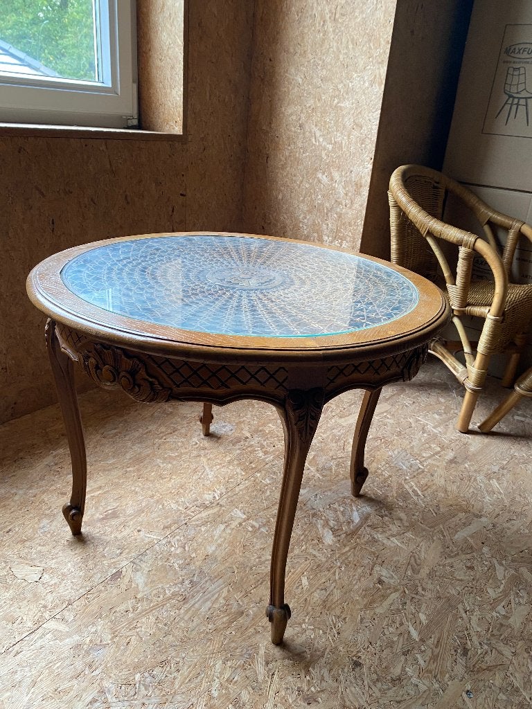 Salontafel, Ophalen
