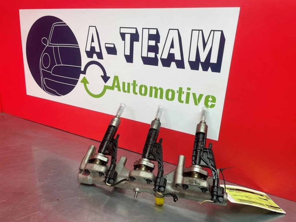INJECTOR BRANDSTOF M1 (F20) (|7639990|0261500539|7643082|), Gebruikt, BMW, Petuelring 130
80809  München, DE, Bayerische Motoren Werke AG