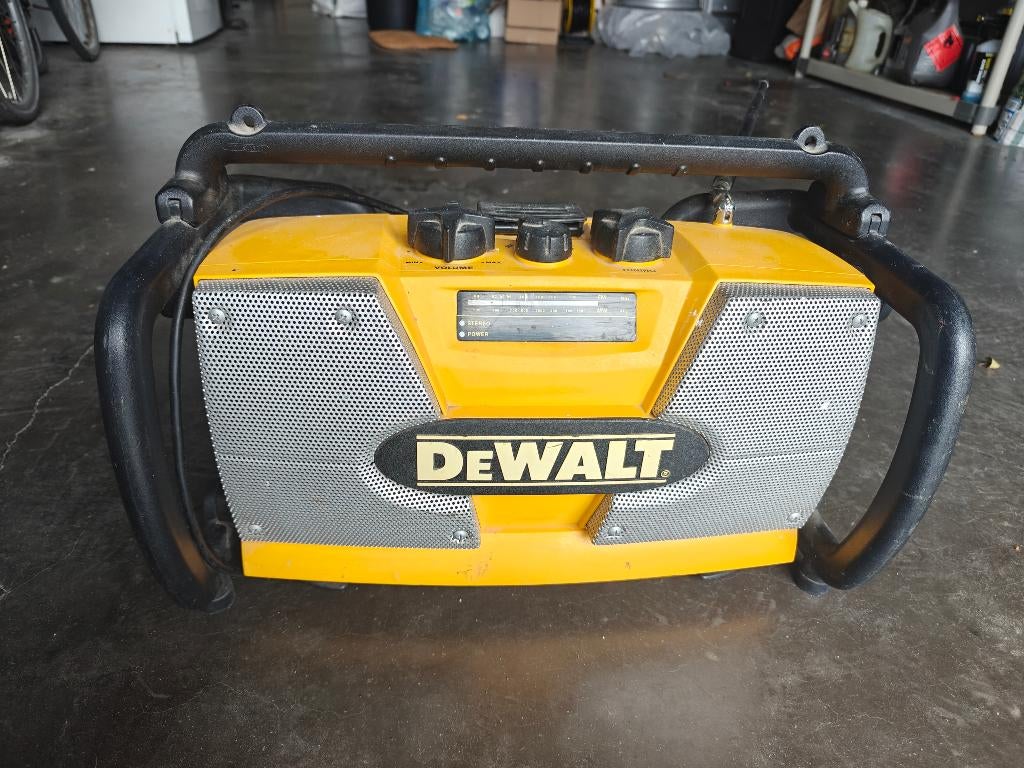 DeWalt DC010-GB/QW werfradio, Audio, Tv en Foto, Radio's, Ophalen, Gebruikt, Bouwradio