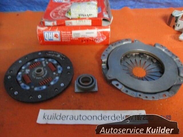 Koppelingset Chrysler Voyager Le Baron 2.5  1988-1990 QH/Sac, -, Nieuw, Ophalen of Verzenden, -