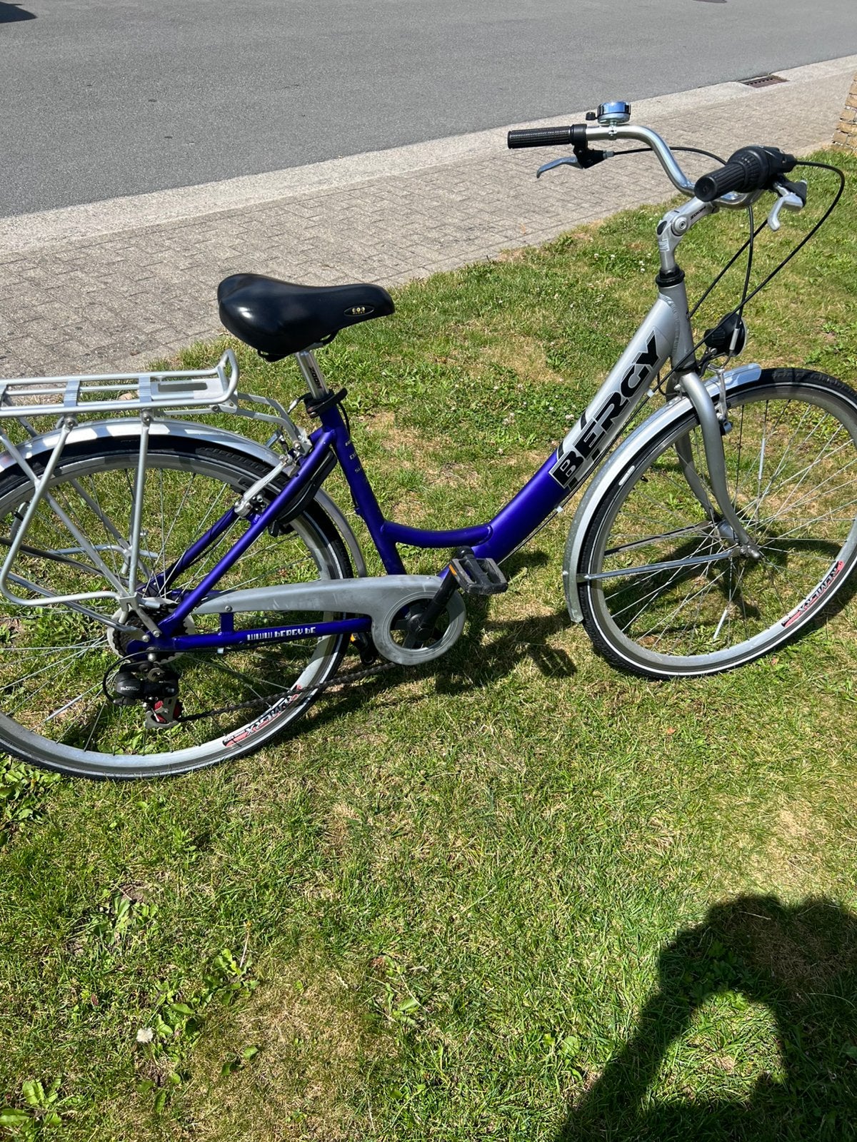 Vélo 28 pouces pour femmes Bargain, Enlèvement, Comme neuf