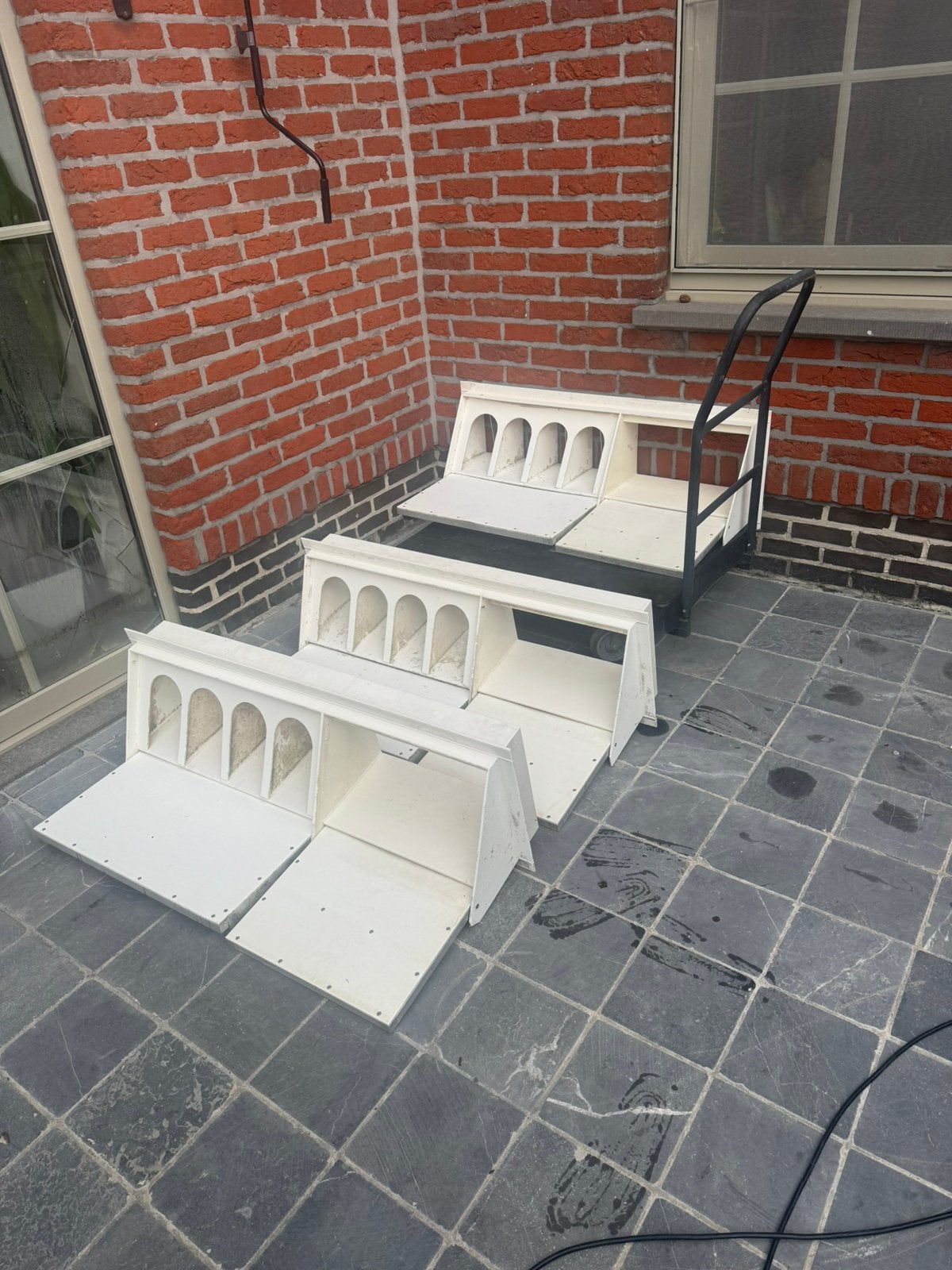 SPOUTNIK POUR PIGEONS À VENDRE