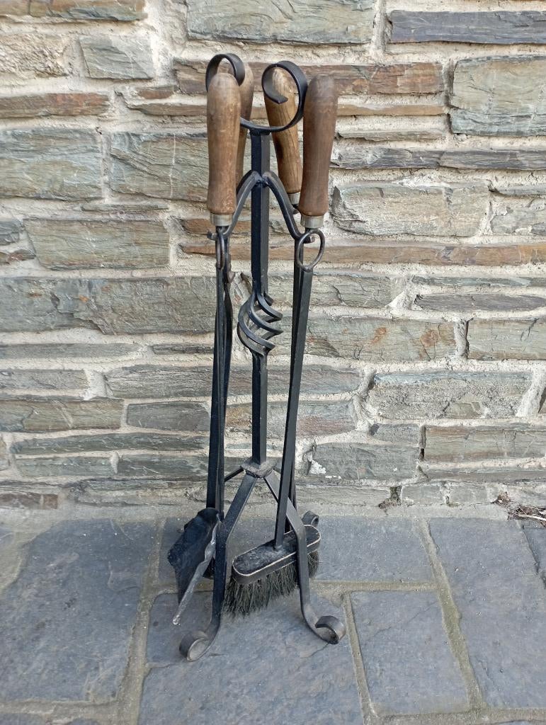REINIGINGSSET VOOR DE KACHEL, Huis en Inrichting, Ophalen, Gebruikt, Houtkachel, Vrijstaand