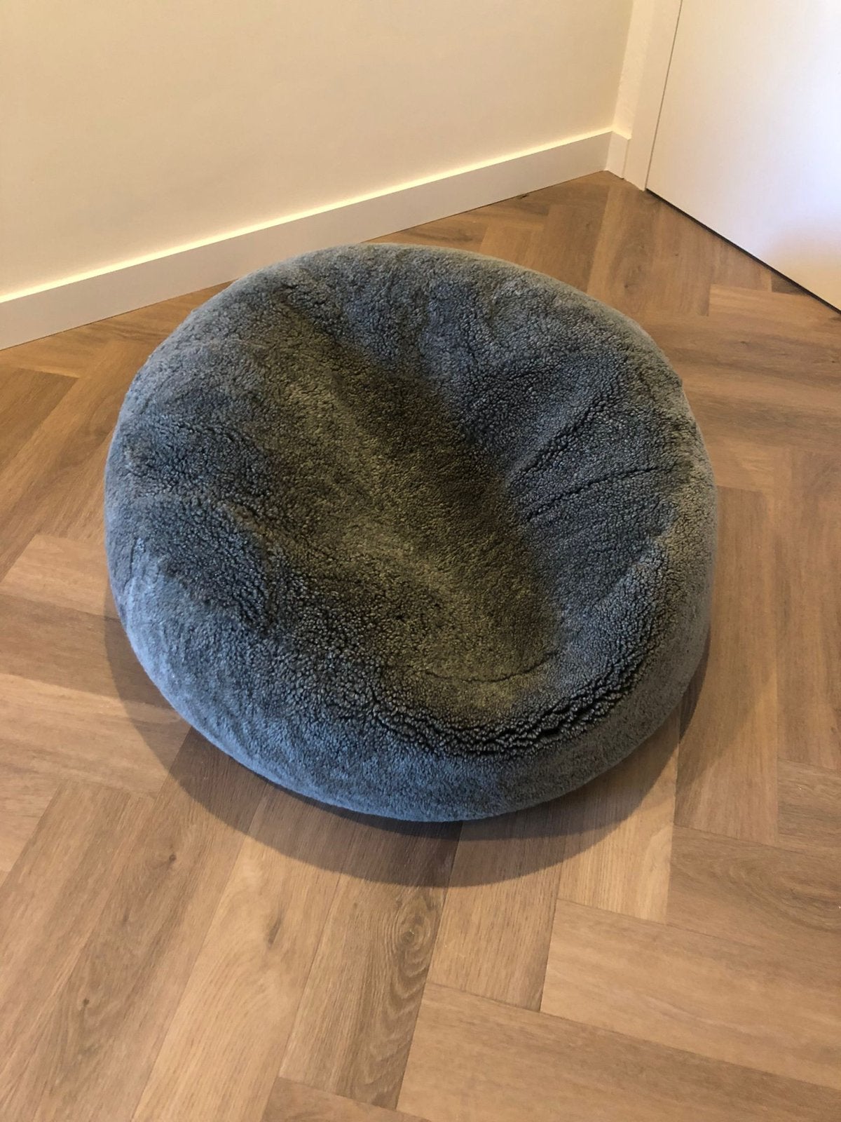 Grijze teddy poef, Kunststof, Rond, Nieuw, 75 tot 100 cm