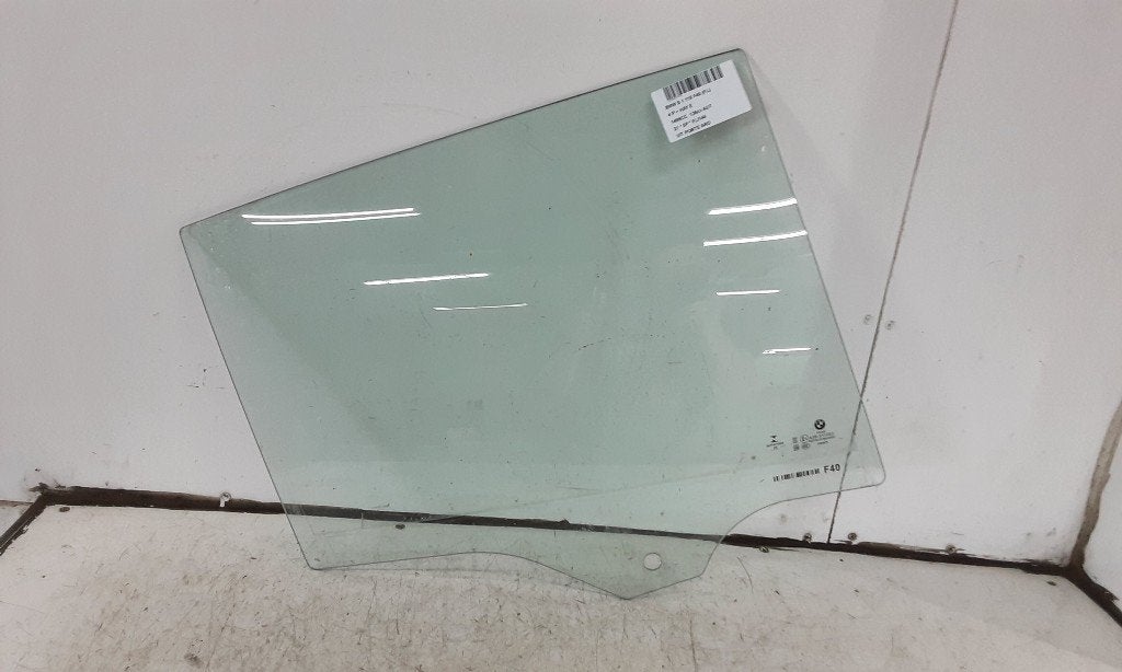 PORTIERRUIT RECHTS ACHTER BMW 1 serie (F40) (01-2019/-), Gebruikt, Mevr. I. Hauben, BMW, Rue de l'Espoir 34 34
4030  GRIVEGNÉE, BE