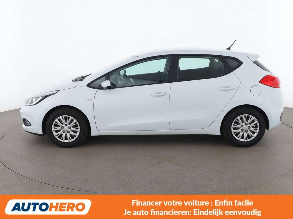 Kia Ceed / cee'd 1.4 Attract (année de construction 2015), Autos, Kia, Euro 5, 139 g/km, Boîte manuelle, 5 portes