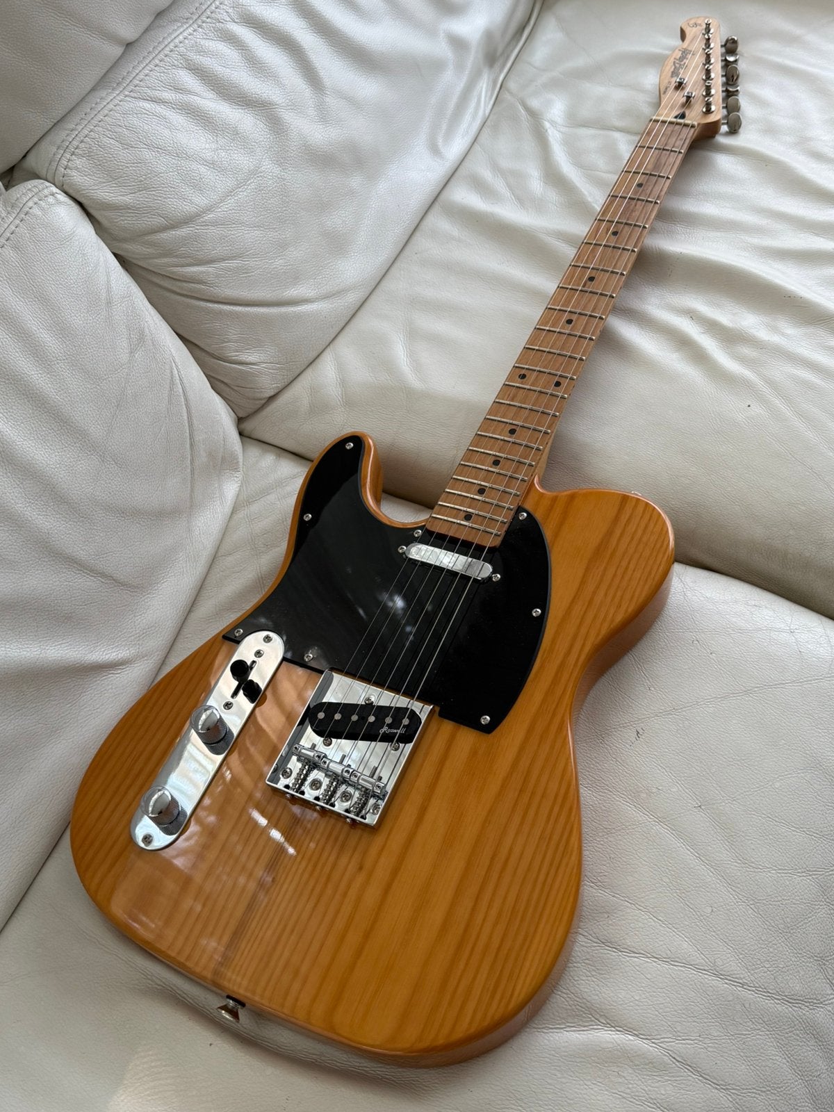 Harley Benton TE-52 NA LH Linkshandige Gitaar, Muziek en Instrumenten, Ophalen, Zo goed als nieuw