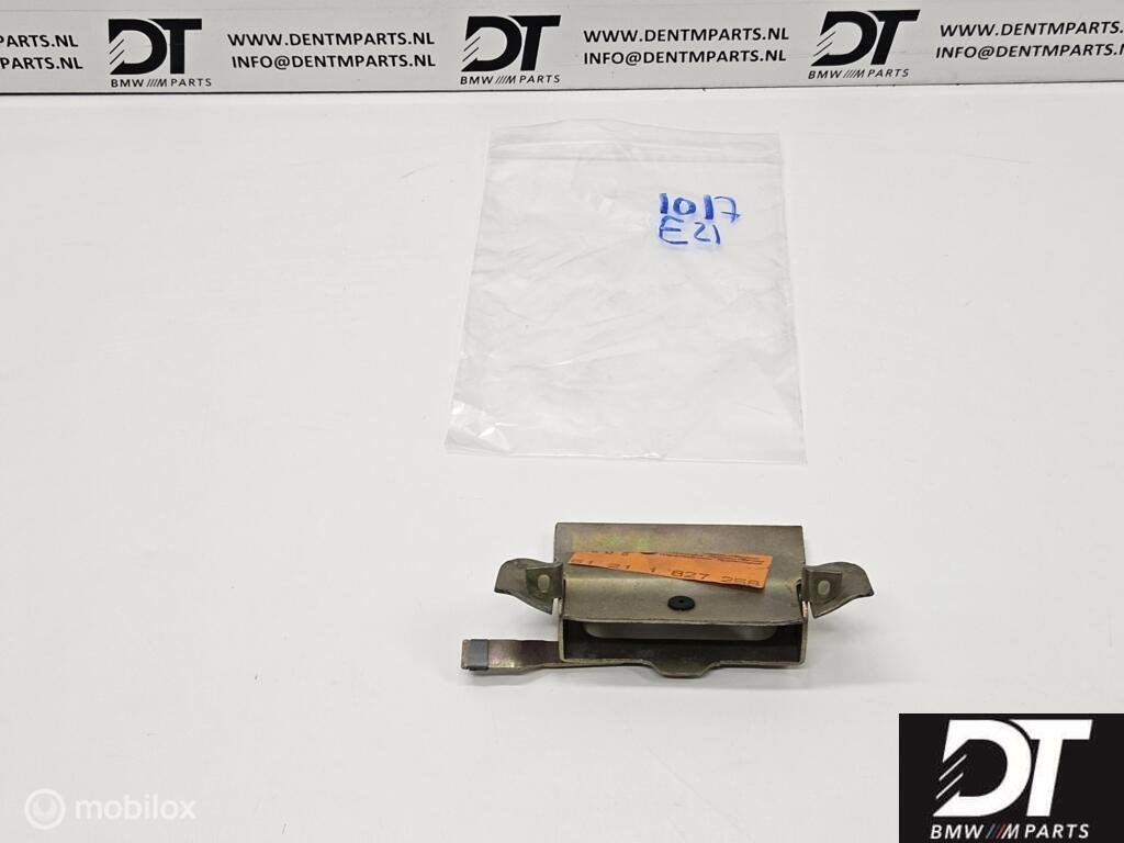 Deurgreep rechtsvoor BMW E21 51211827258, Auto-onderdelen, Klein materiaal, Nieuw, Ophalen of Verzenden