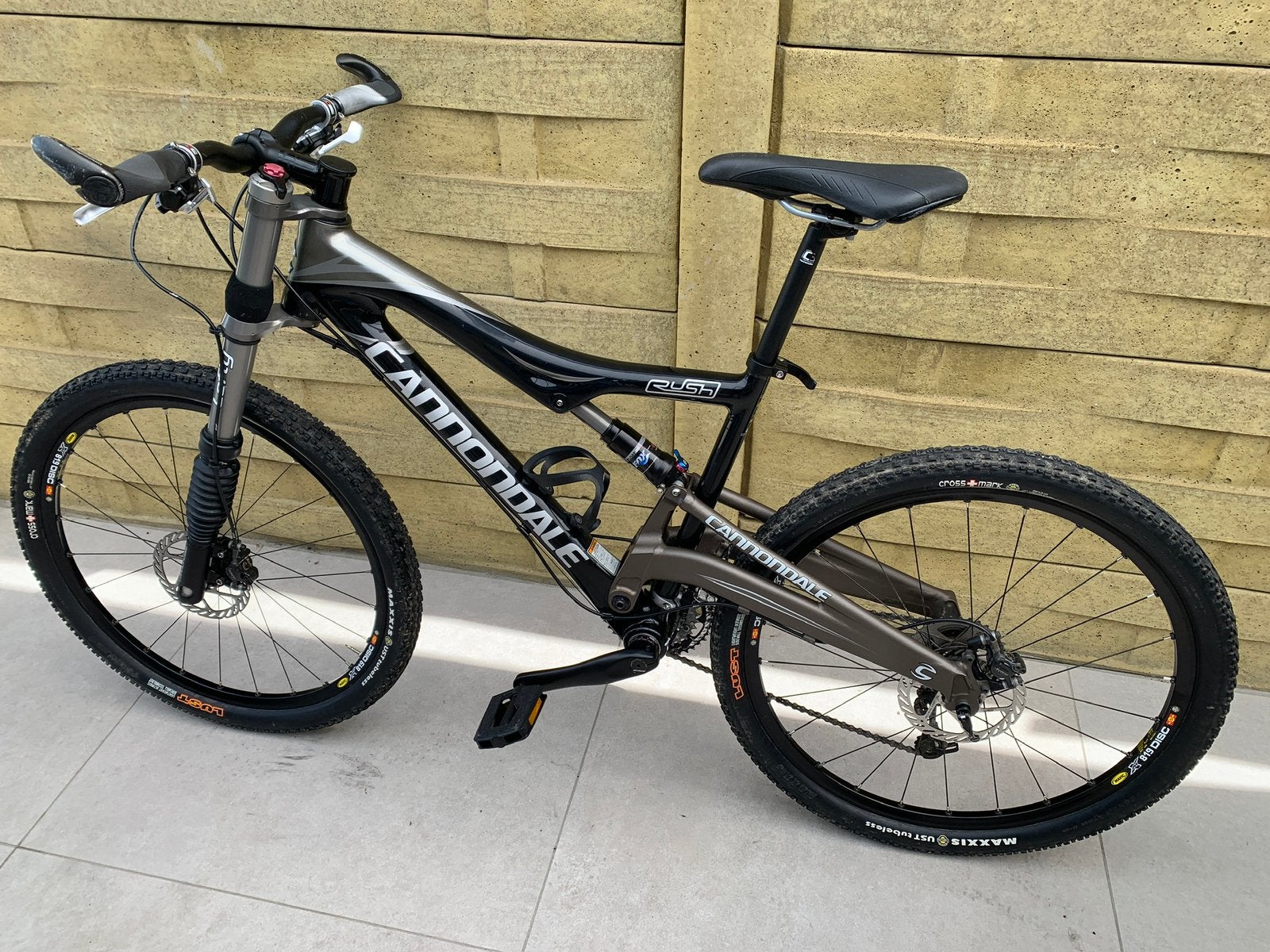 Mountainbike full suspension mtb fully mtb full suspension, Fietsen en Brommers, Fully, Ophalen, Zo goed als nieuw