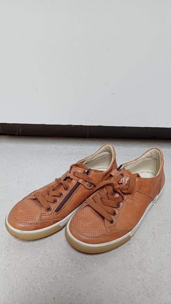 Bruine leren kinder schoenen jongens maat 32, Kinderen en Baby's, Kinderkleding | Schoenen en Sokken, Ophalen, Gebruikt, Schoenen