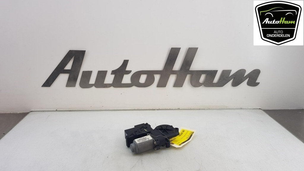 MOTEUR LEVE VITRE ELECTRIQUE Volkswagen Polo IV (9N1 / 2/3), Autos : Pièces & Accessoires, Utilisé, Volkswagen