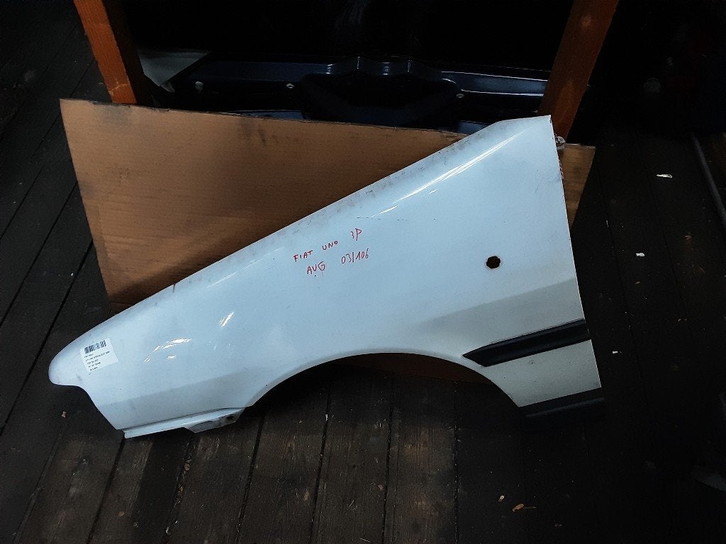 SPATBORD LINKS VOOR Fiat Uno diesel (146A / E), Gebruikt, Spatbord, Fiat, Rue de l'Espoir 34 34
4030  GRIVEGNÉE, BE