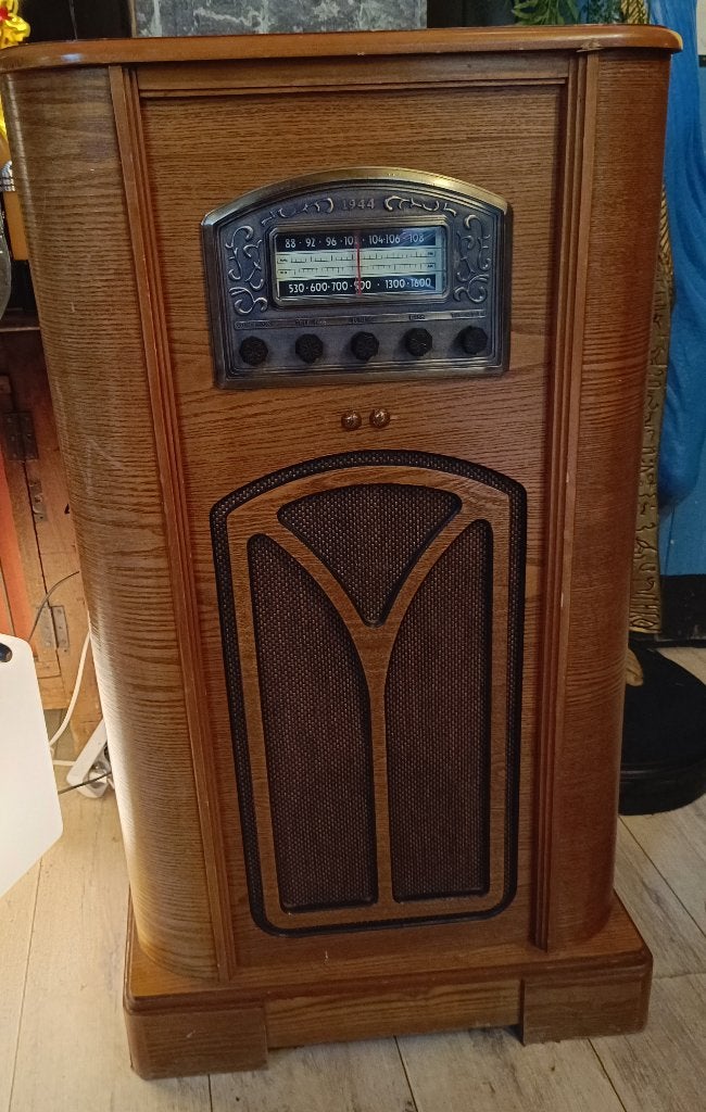 Thomas Collectors Edition Floor Model 1944 Radio te koop., Antiek en Kunst, Ophalen