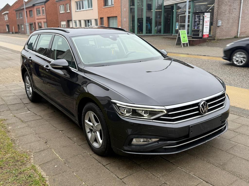 VW Passat - 2021 - Automaat - met verkoopskeuring, Auto's, Automaat, Euro 6, Zwart, 5 deurs