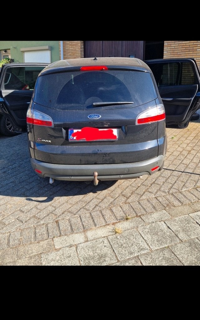 Attelage Ford S-Max, Enlèvement