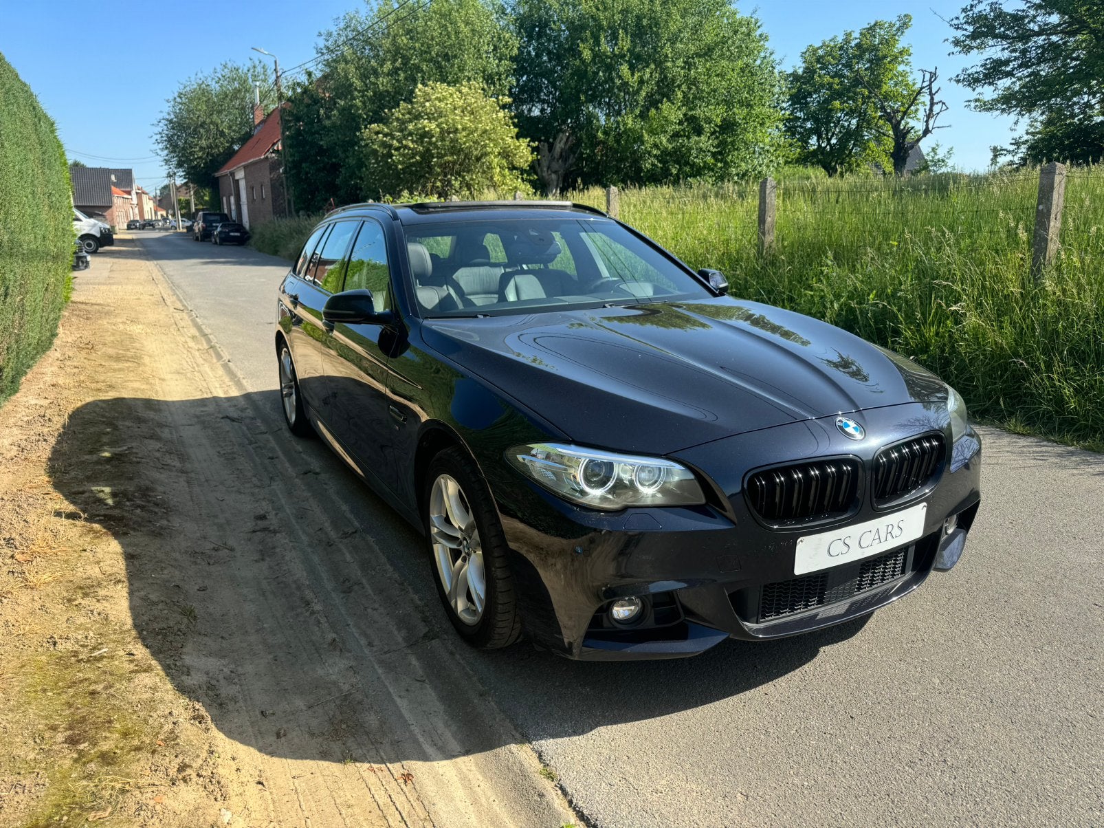 Bmw 520dax | Euro6b | 69dkm | M pack | Pano | Full | Hud, Autos, BMW, Cuir, Euro 6, Entreprise, Entretenue par le concessionnaire