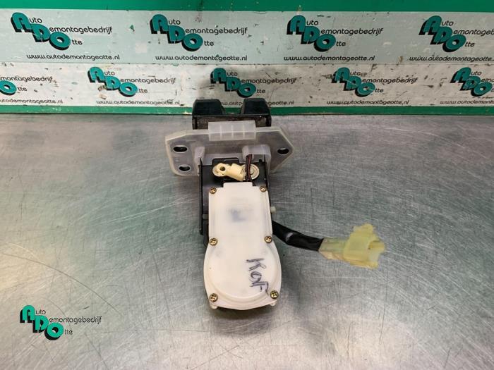 Slotmechaniek Achterklep van een Suzuki Ignis (Ignis J. 99-), Gebruikt, -, -, Ophalen of Verzenden