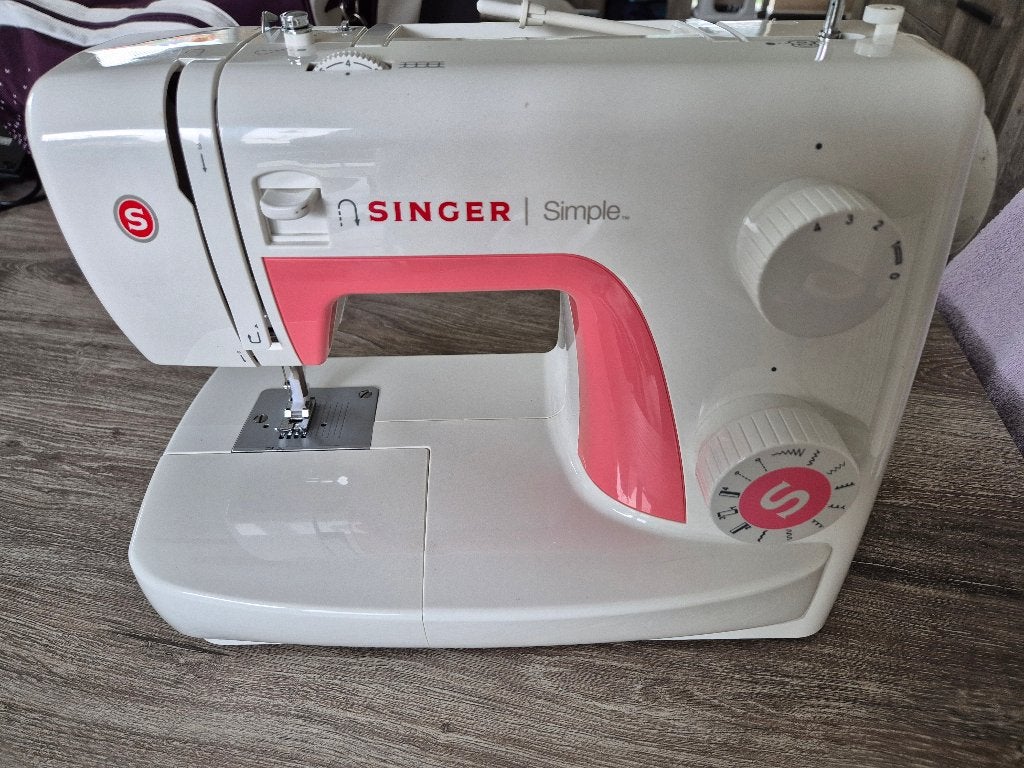 Singer Simple 3210, Hobby en Vrije tijd, Ophalen, Zo goed als nieuw, Naaimachine, Singer