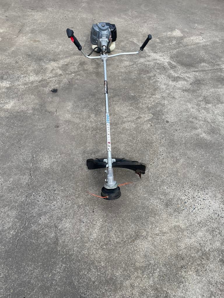 Powerplus bosmaaier trimmer tweetakt motor, Tuin en Terras, Bosmaaiers, Ophalen, Zo goed als nieuw, 10 tot 30 cm, Benzine