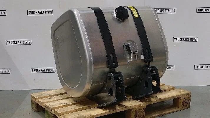 Volvo Fuel System Brandstoftank + steunen 255L, Auto-onderdelen, Ophalen, Gebruikt, Volvo, Brandstofsystemen