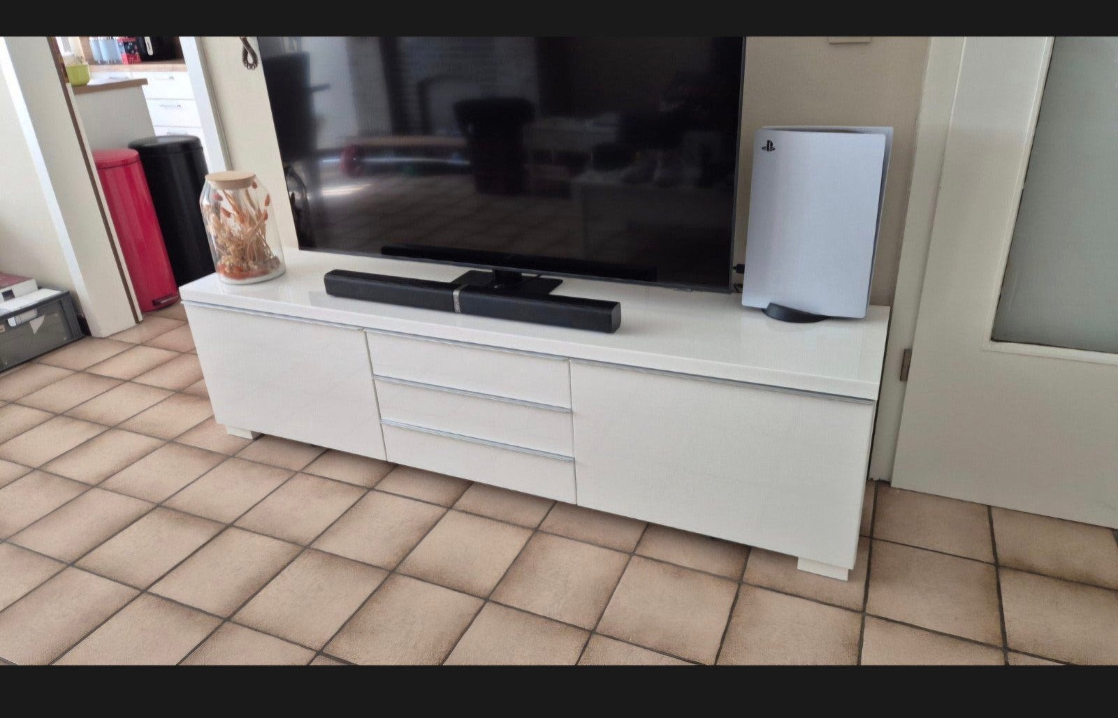 besta tv-meubel hoogglans, Ophalen