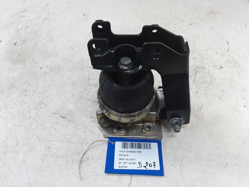 SUPPORT BOITE DE VITESSES Volkswagen Sharan (7M8 / M9 / M6), Volkswagen, Mevr. I. Hauben, Utilisé, Rue de l'Espoir 34 34
4030  GRIVEGNÉE, BE