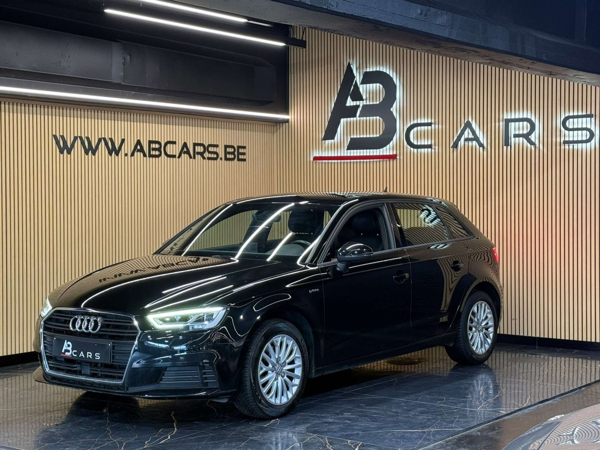 Audi A3 SPORTBACK 1.4 TFSI S TRONIC SPORT * GARANTIE 12 MOIS, Autos, Euro 6, Entreprise, Alarme, Noir
