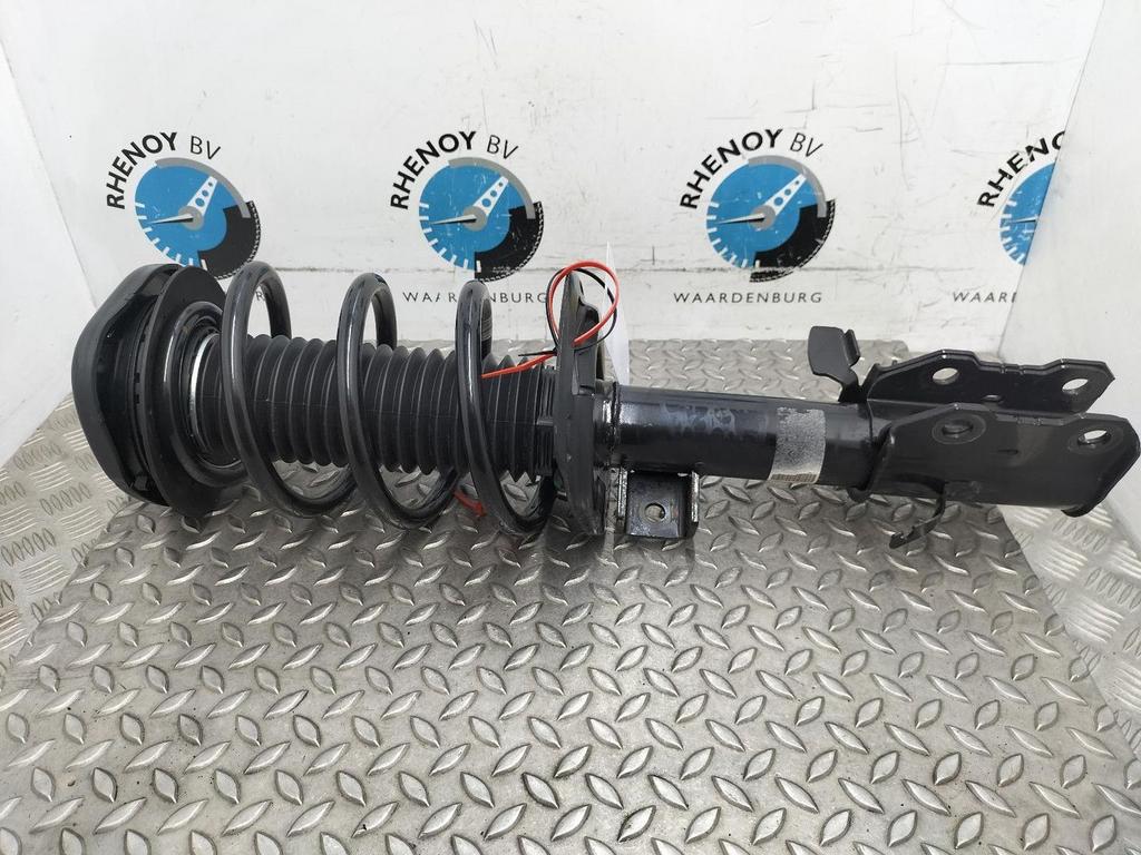 FORD KUGA VEERPOOT / SCHOKBREKER RV 2023, Ophalen of Verzenden, Gebruikt, Stiba lid